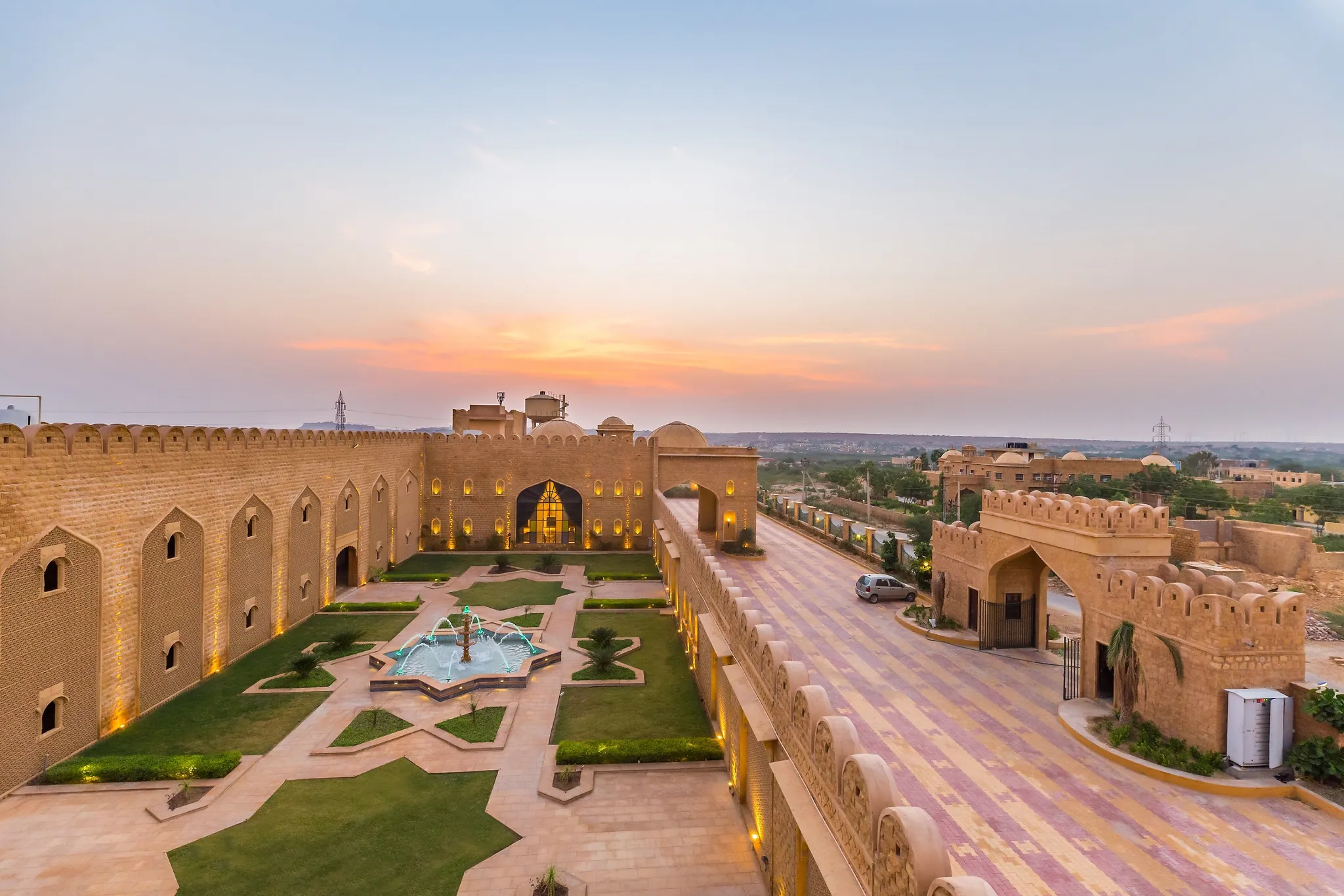 Sairafort Sarovar Portico